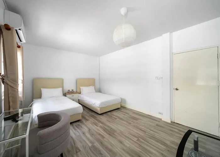 4br Near Hua Mak Station With Parking Hébergement de vacances *