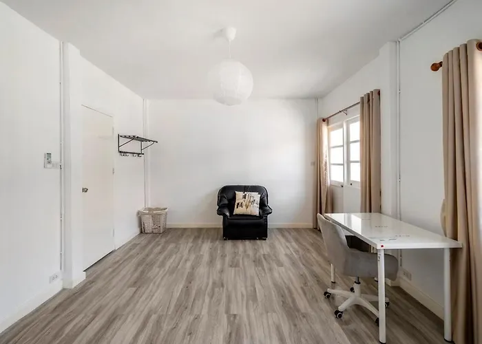 4br Near Hua Mak Station With Parking * Bangkok
