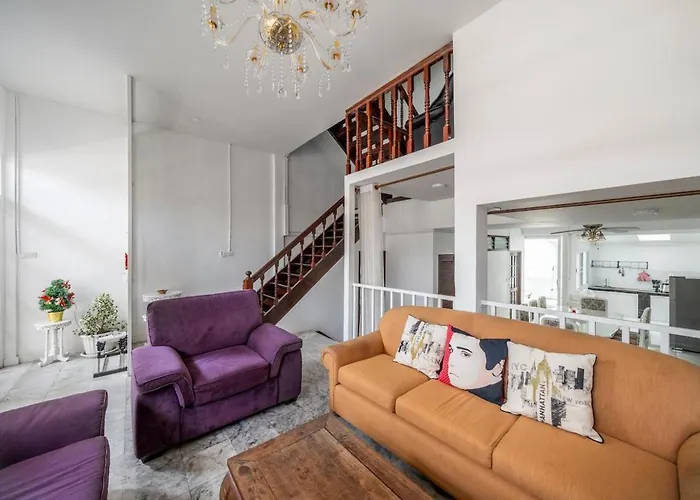 Hébergement de vacances 4br Near Hua Mak Station With Parking
