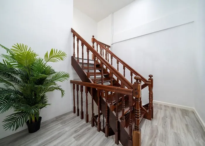 4br Near Hua Mak Station With Parking * Bangkok