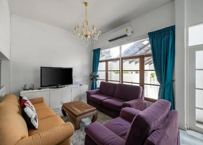 Hébergement de vacances 4br Near Hua Mak Station With Parking