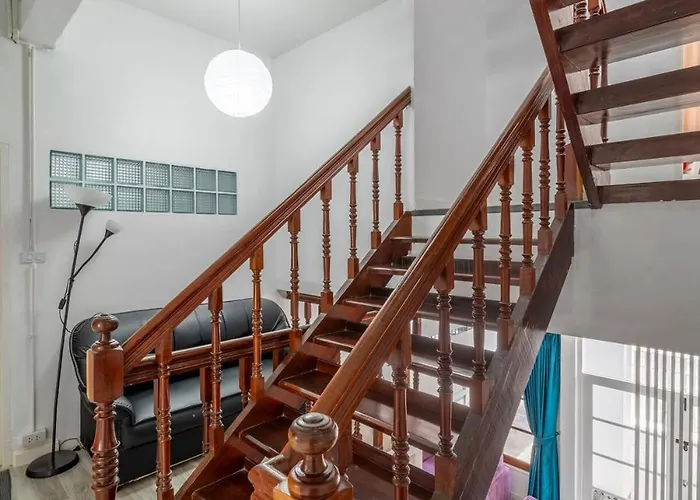 4br Near Hua Mak Station With Parking * Bangkok