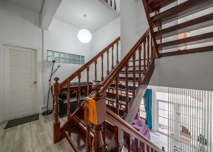 4br Near Hua Mak Station With Parking * Bangkok