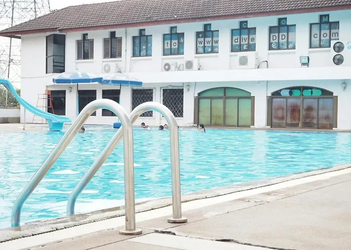 4br Near Hua Mak Station With Parking * Bangkok