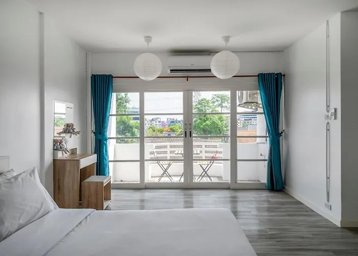 Hébergement de vacances 4br Near Hua Mak Station With Parking